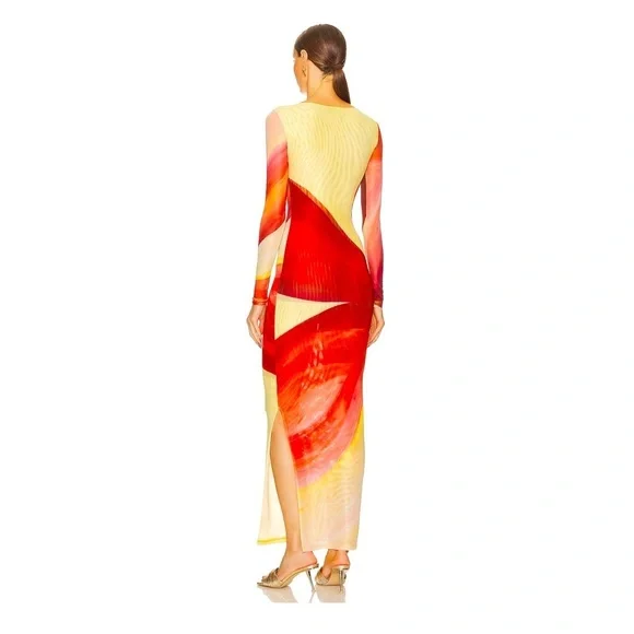 Sold out Aphrodite Dress - Picture 3 of 12